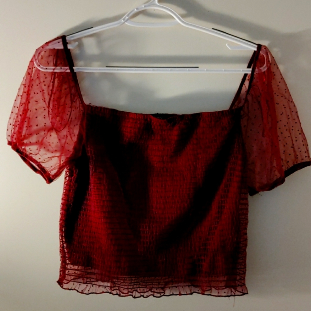 Crop top
